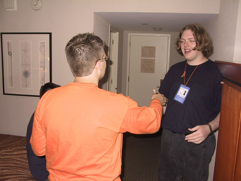 100-0037_IMG